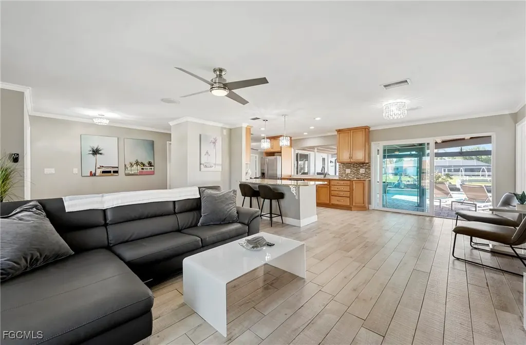 1936 SE 31st Terrace Cape Coral FL 33904