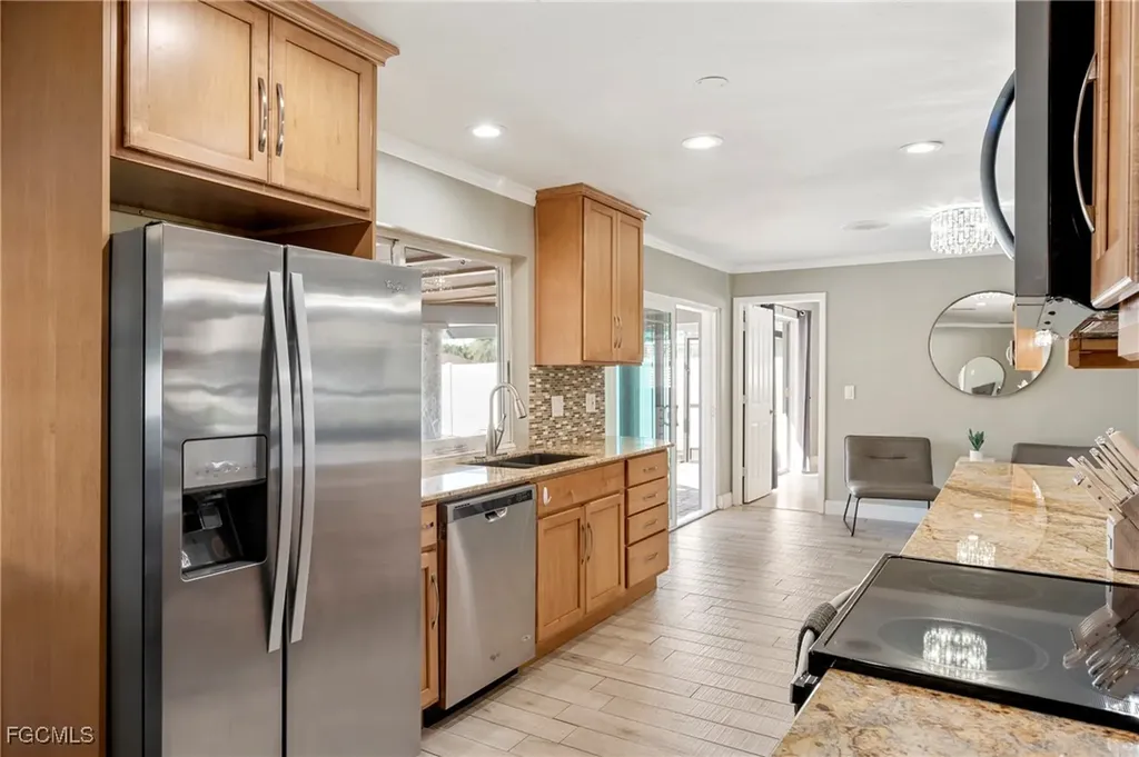1936 SE 31st Terrace Cape Coral FL 33904