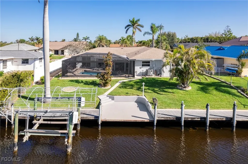 1936 SE 31st Terrace Cape Coral FL 33904