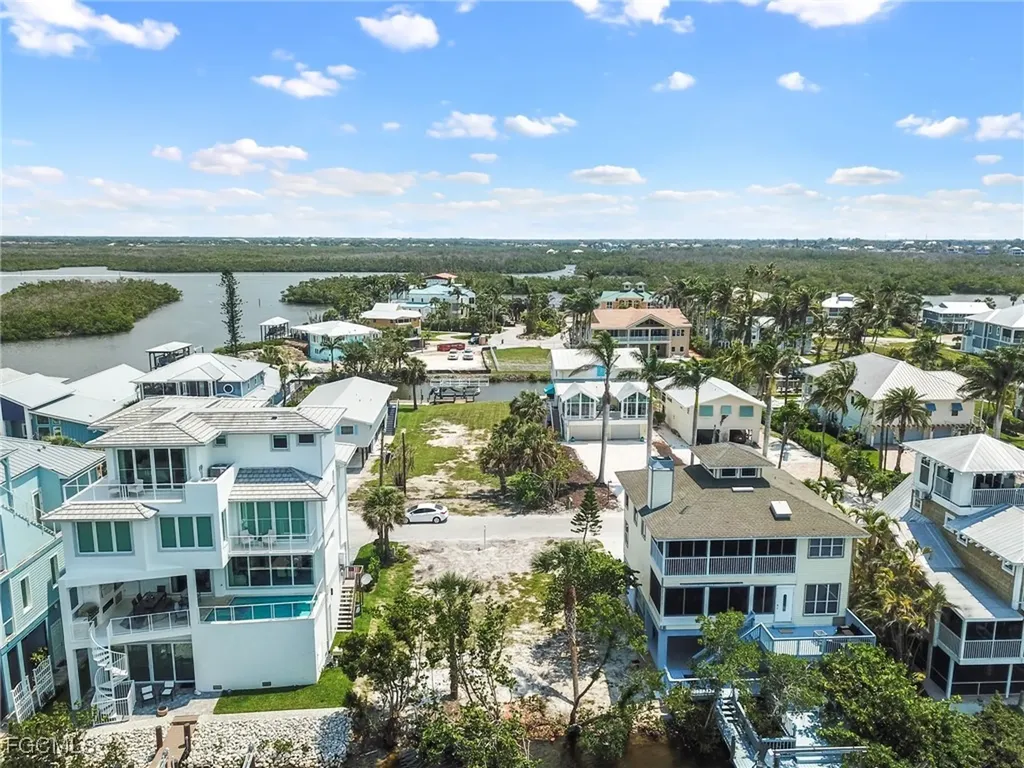 27832 Forester Drive Bonita Springs FL 34134