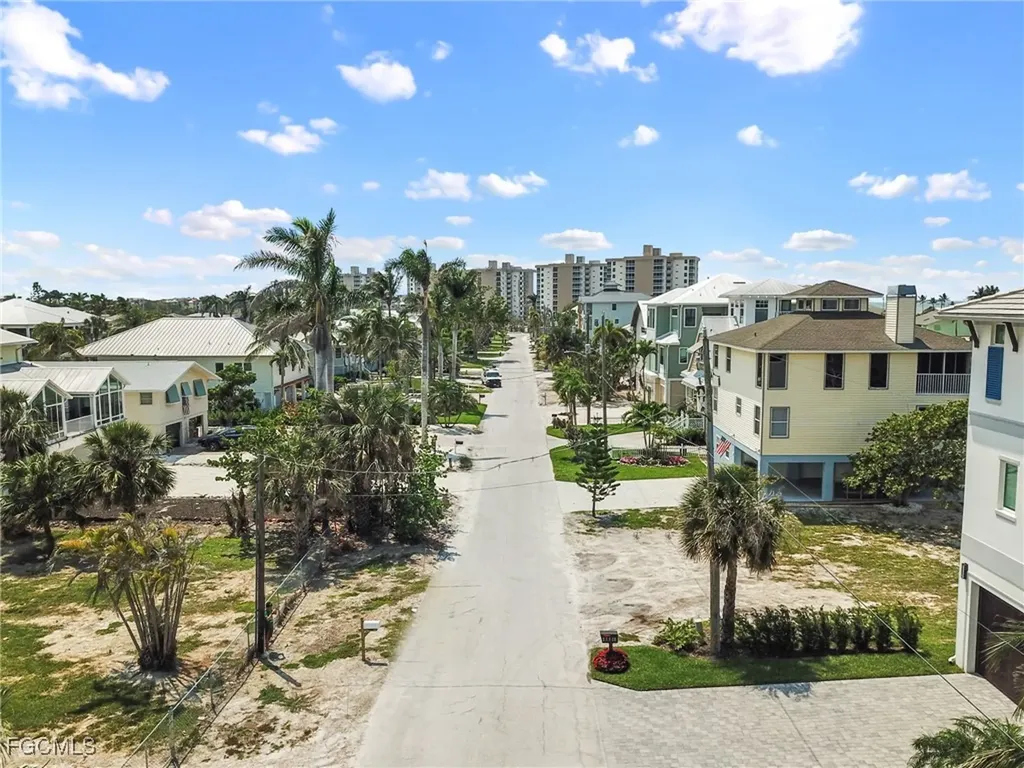 27832 Forester Drive Bonita Springs FL 34134