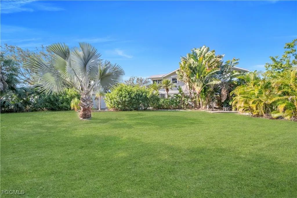 17324/17326 Whitewater Court Fort Myers Beach FL 33931