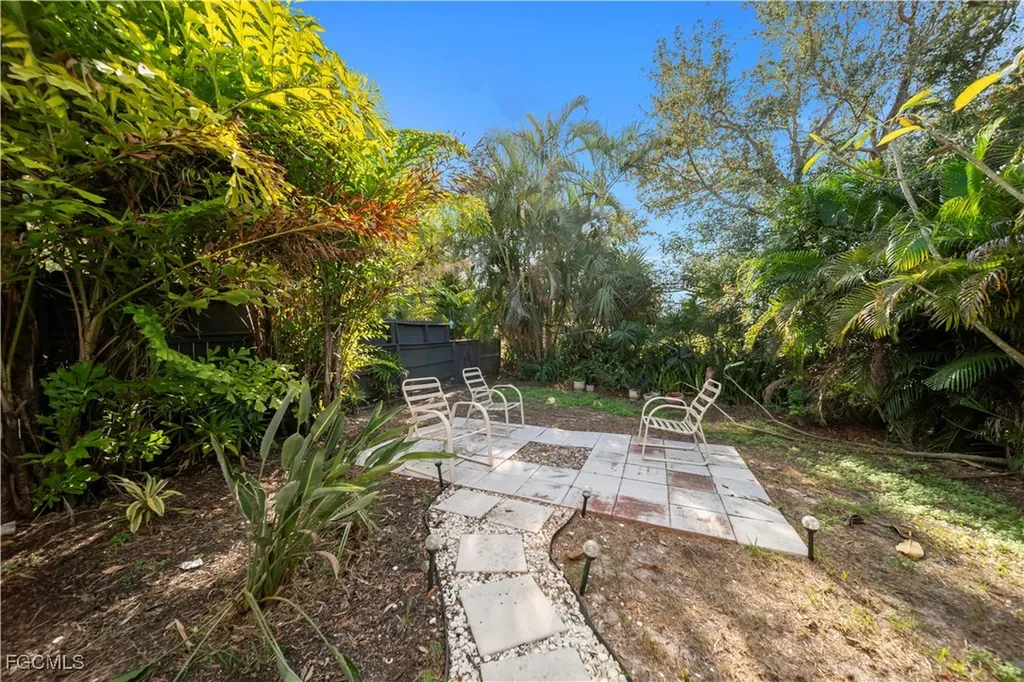 17324/17326 Whitewater Court Fort Myers Beach FL 33931