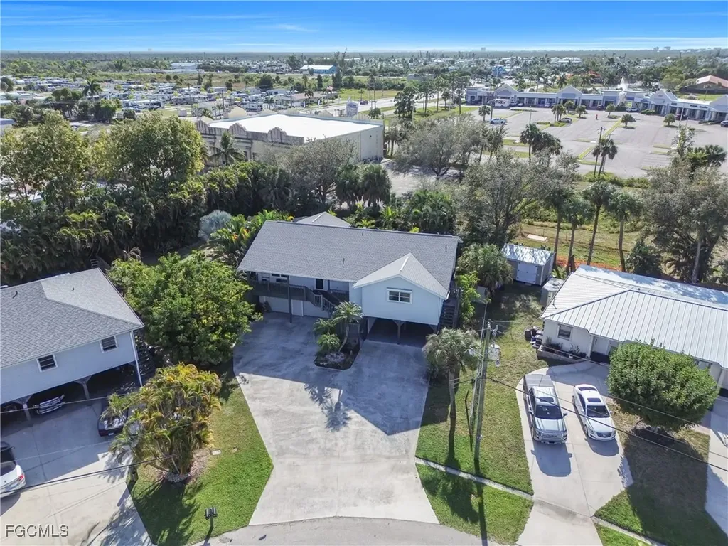 17324/17326 Whitewater Court Fort Myers Beach FL 33931