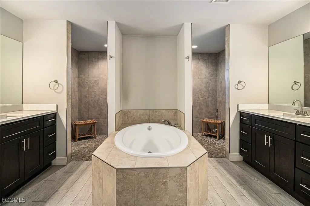 1509 NW 37th Avenue Cape Coral FL 33993