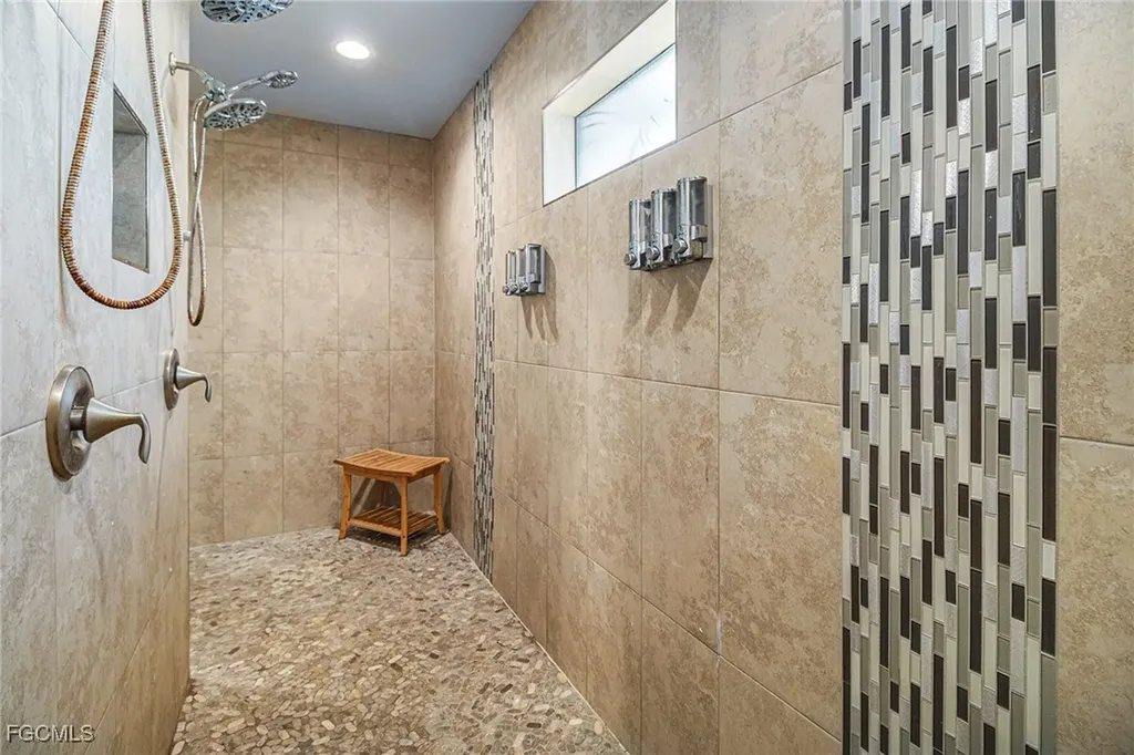 1509 NW 37th Avenue Cape Coral FL 33993