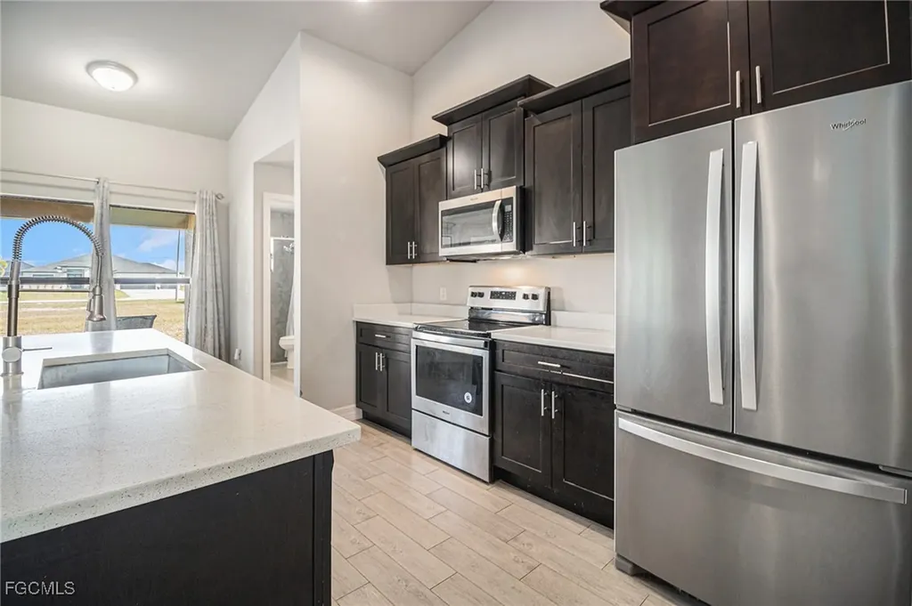 1509 NW 37th Avenue Cape Coral FL 33993
