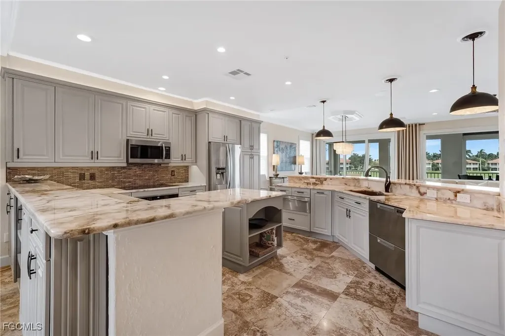 14321 Harbour Links Court Fort Myers FL 33908