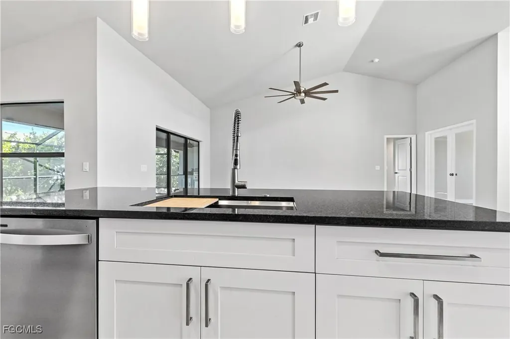 2115 SW 52nd Terrace Cape Coral FL 33914