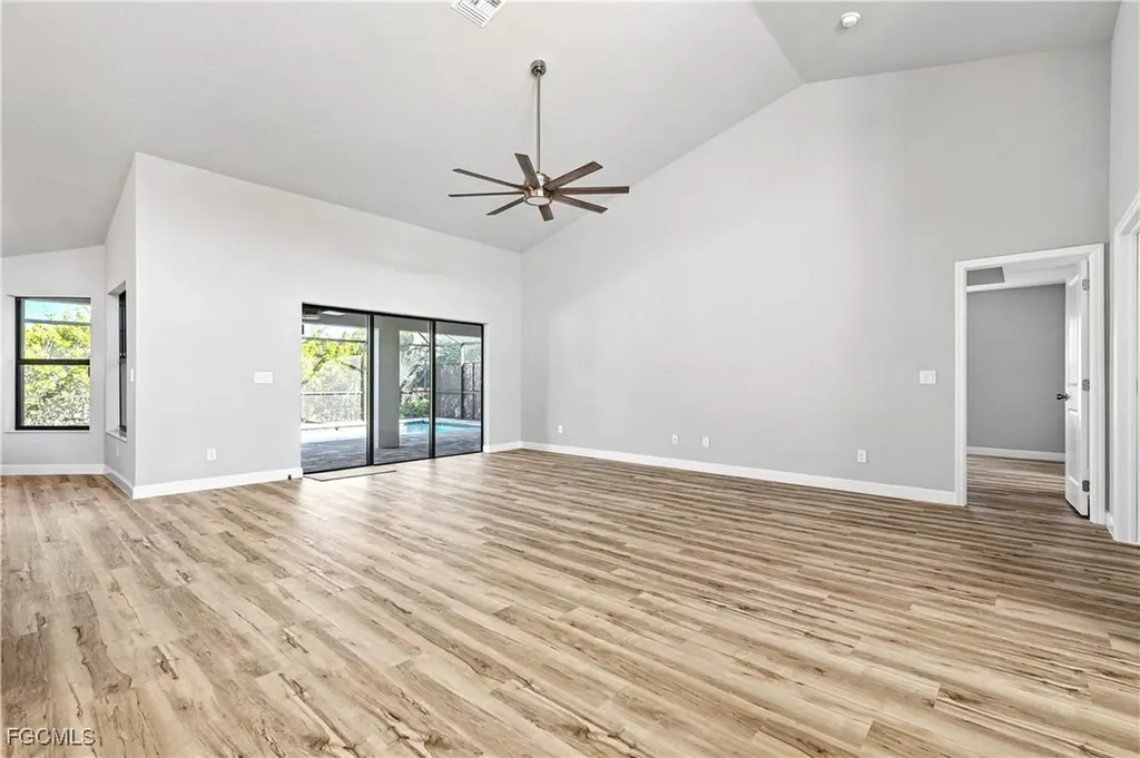 2115 SW 52nd Terrace Cape Coral FL 33914