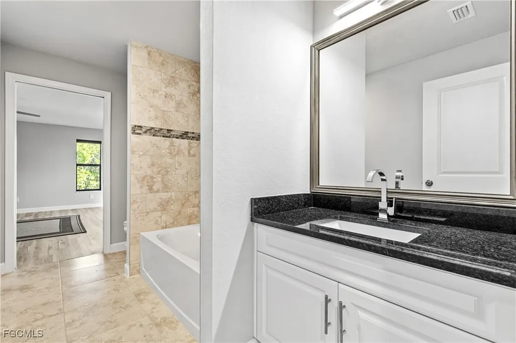 2115 SW 52nd Terrace Cape Coral FL 33914