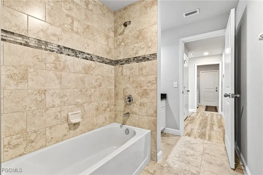 2115 SW 52nd Terrace Cape Coral FL 33914