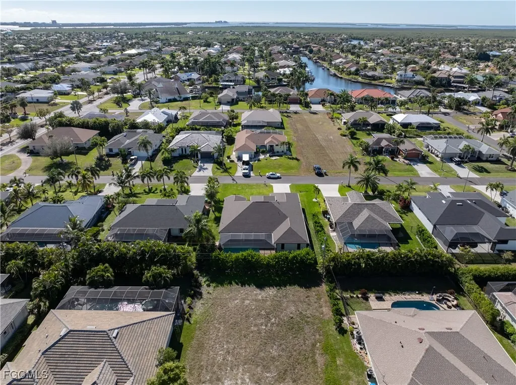 2115 SW 52nd Terrace Cape Coral FL 33914