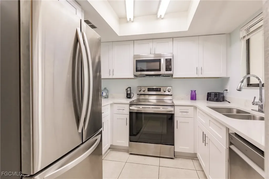 1055 Palm Avenue North Fort Myers FL 33903