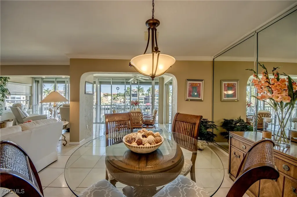 4025 SE 19th Place Cape Coral FL 33904