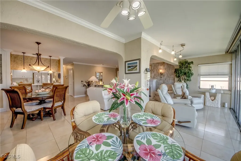 4025 SE 19th Place Cape Coral FL 33904