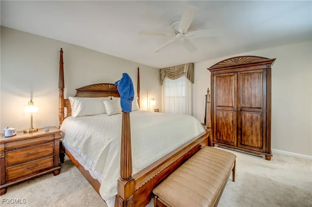 4025 SE 19th Place Cape Coral FL 33904