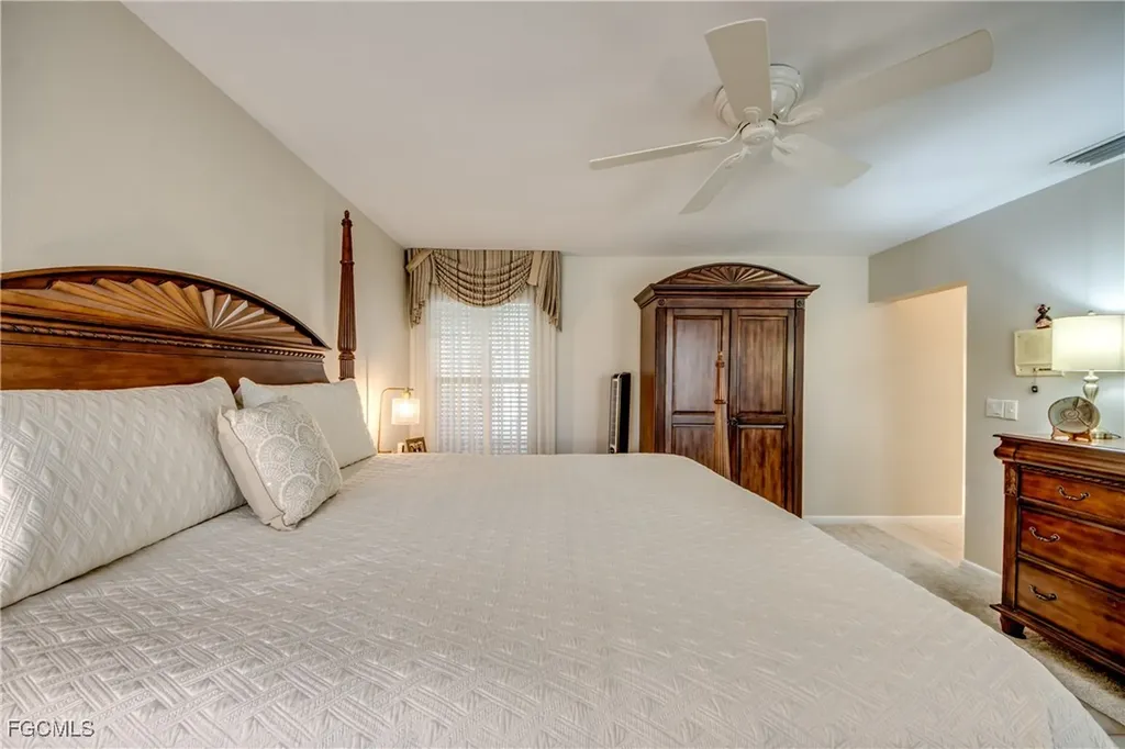 4025 SE 19th Place Cape Coral FL 33904