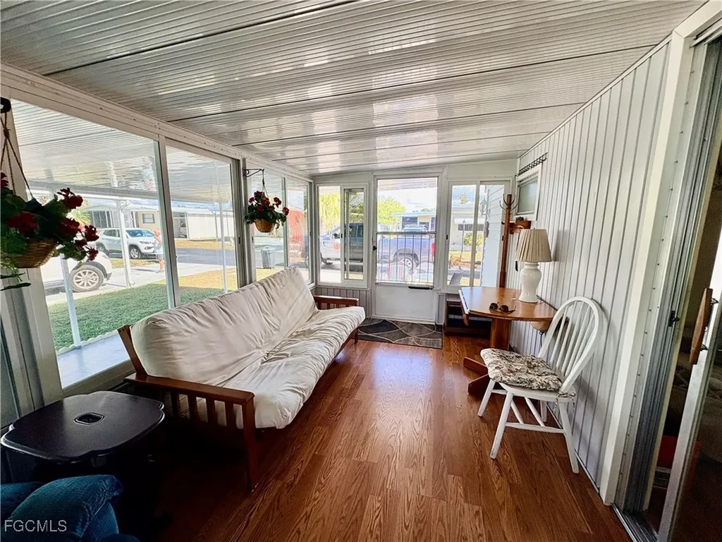 622 Vista Drive North Fort Myers FL 33917