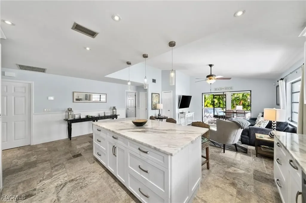 521 102nd Avenue N Naples FL 34108