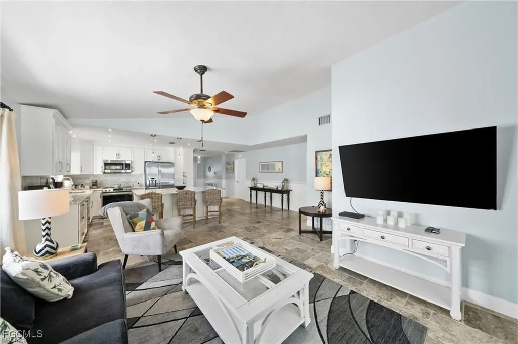 521 102nd Avenue N Naples FL 34108