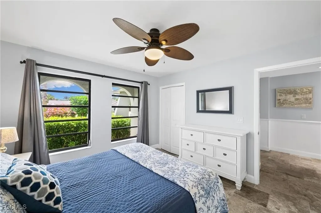 521 102nd Avenue N Naples FL 34108
