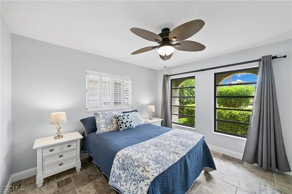 521 102nd Avenue N Naples FL 34108