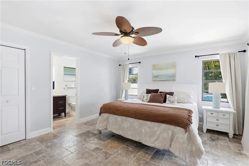 521 102nd Avenue N Naples FL 34108