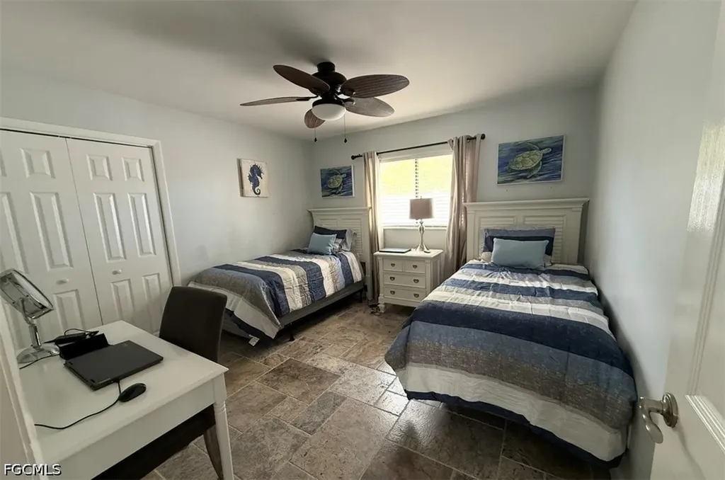 521 102nd Avenue N Naples FL 34108