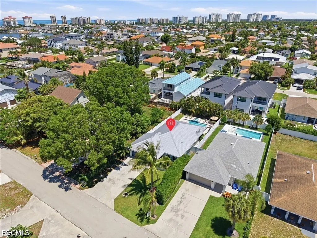 521 102nd Avenue N Naples FL 34108