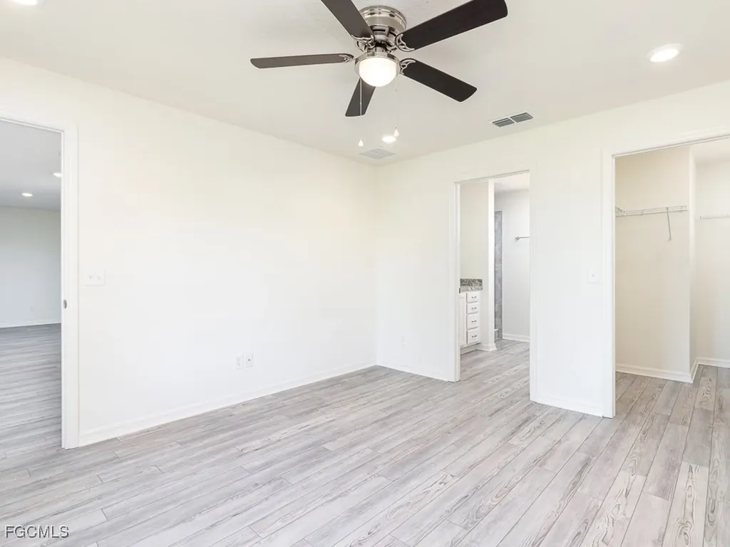 327 Kismet Parkway E Cape Coral FL 33909