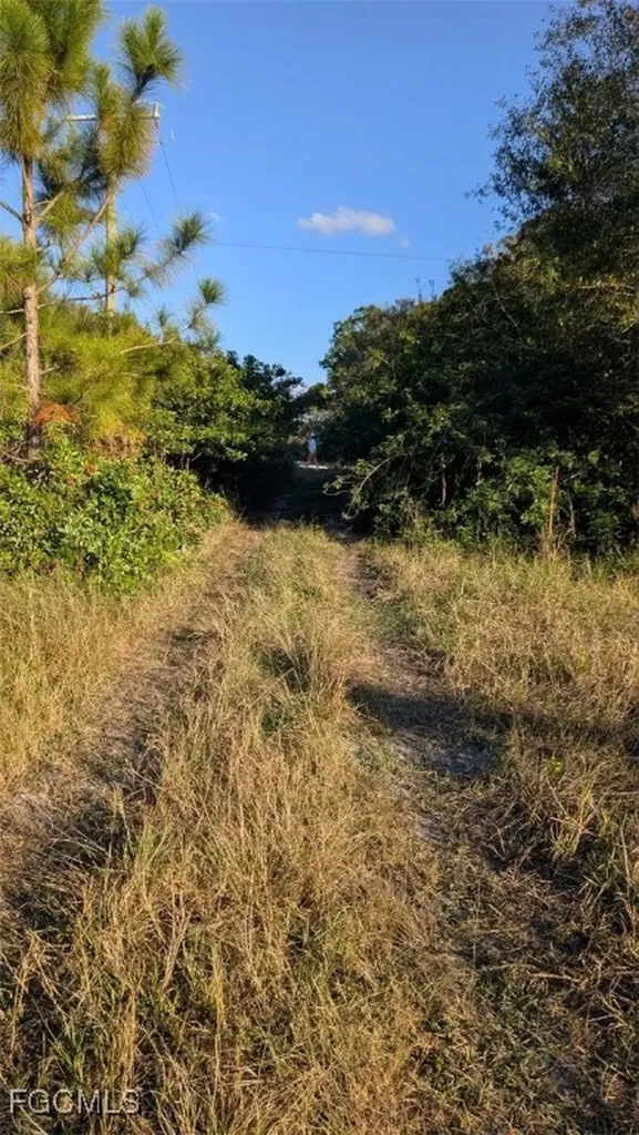 2402 Tampa Avenue Clewiston FL 33440