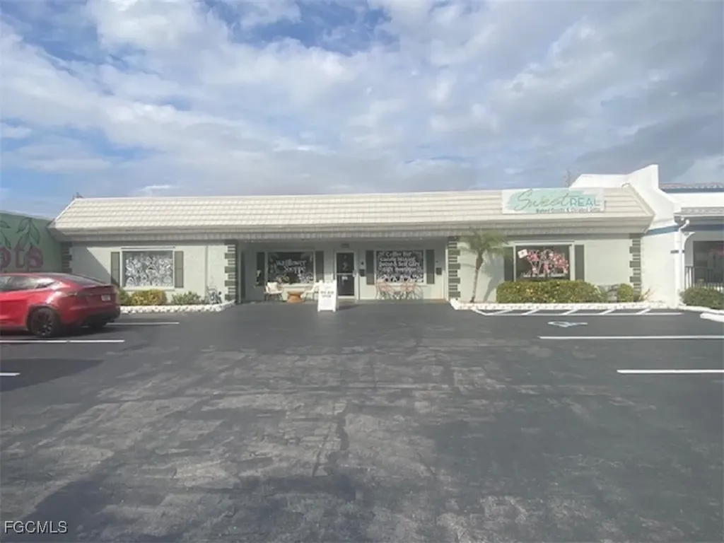 1615 SE 47th Terrace Cape Coral FL 33904
