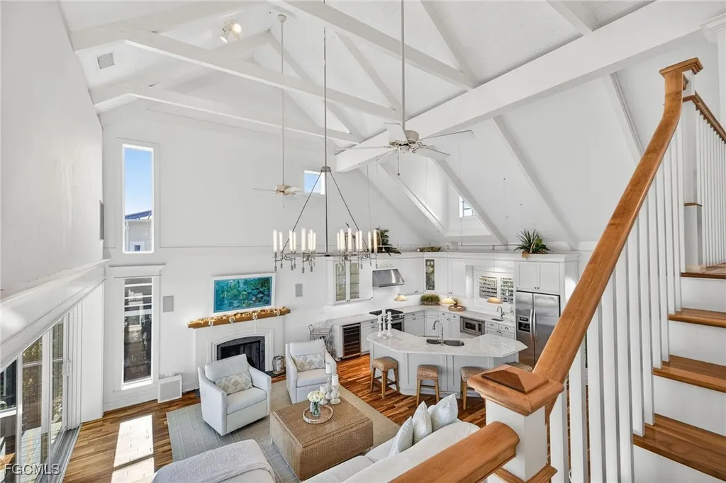 1212 Isabel Drive Sanibel FL 33957