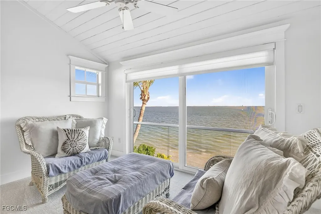 1212 Isabel Drive Sanibel FL 33957