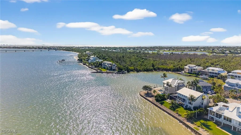 1212 Isabel Drive Sanibel FL 33957