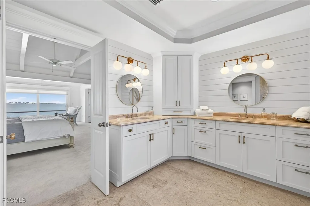 1212 Isabel Drive Sanibel FL 33957