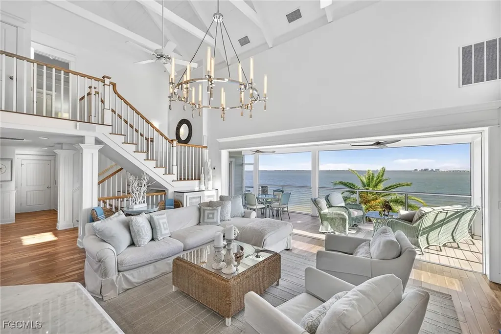 1212 Isabel Drive Sanibel FL 33957