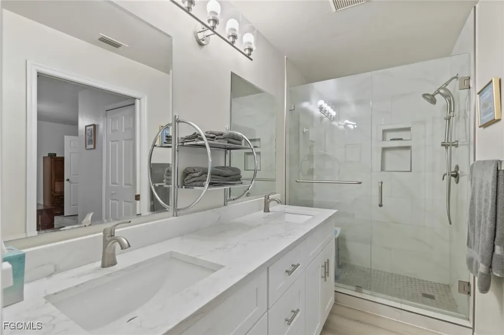 711 12th Street NE Naples FL 34120