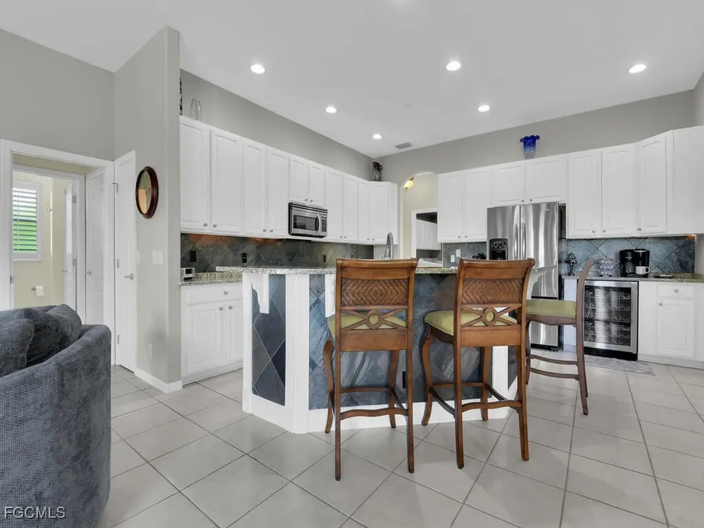 8951 Abbotsford Terrace Fort Myers FL 33912