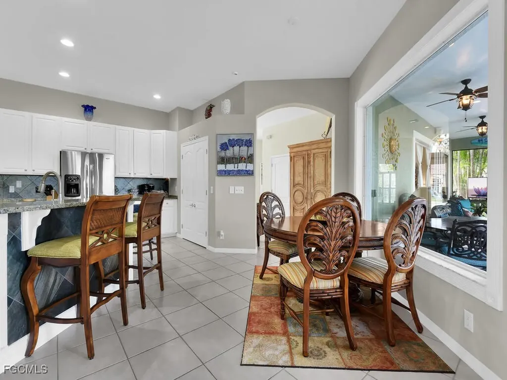 8951 Abbotsford Terrace Fort Myers FL 33912