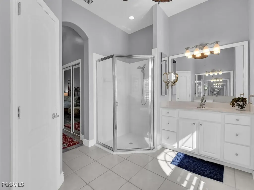 8951 Abbotsford Terrace Fort Myers FL 33912
