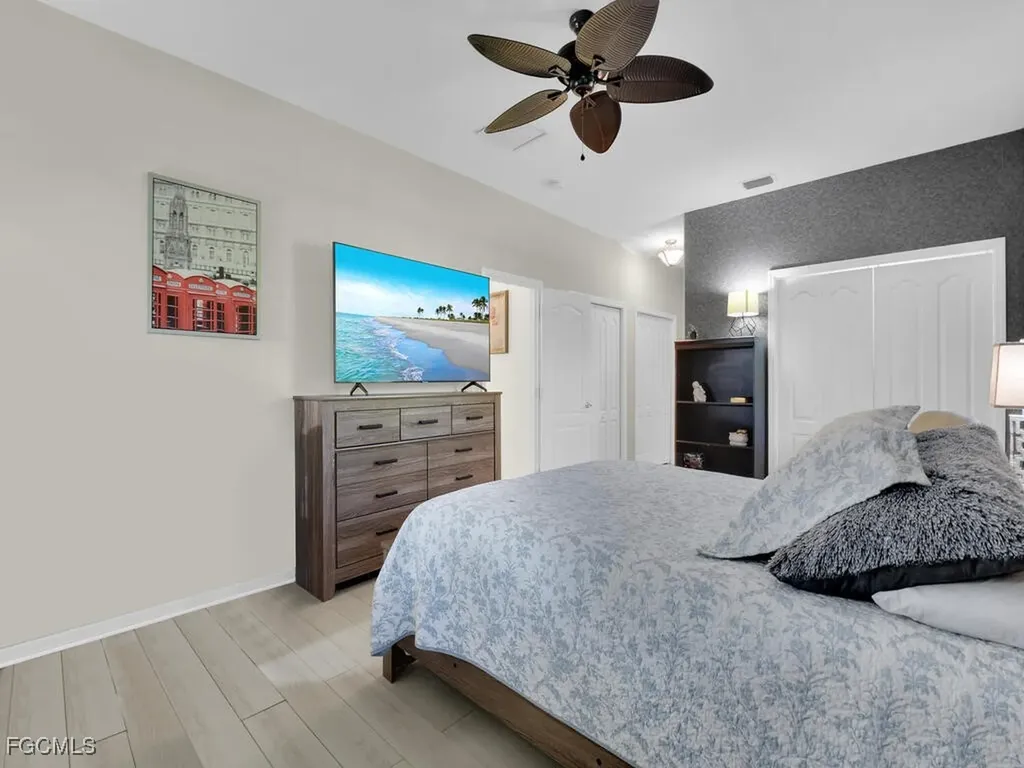 8951 Abbotsford Terrace Fort Myers FL 33912