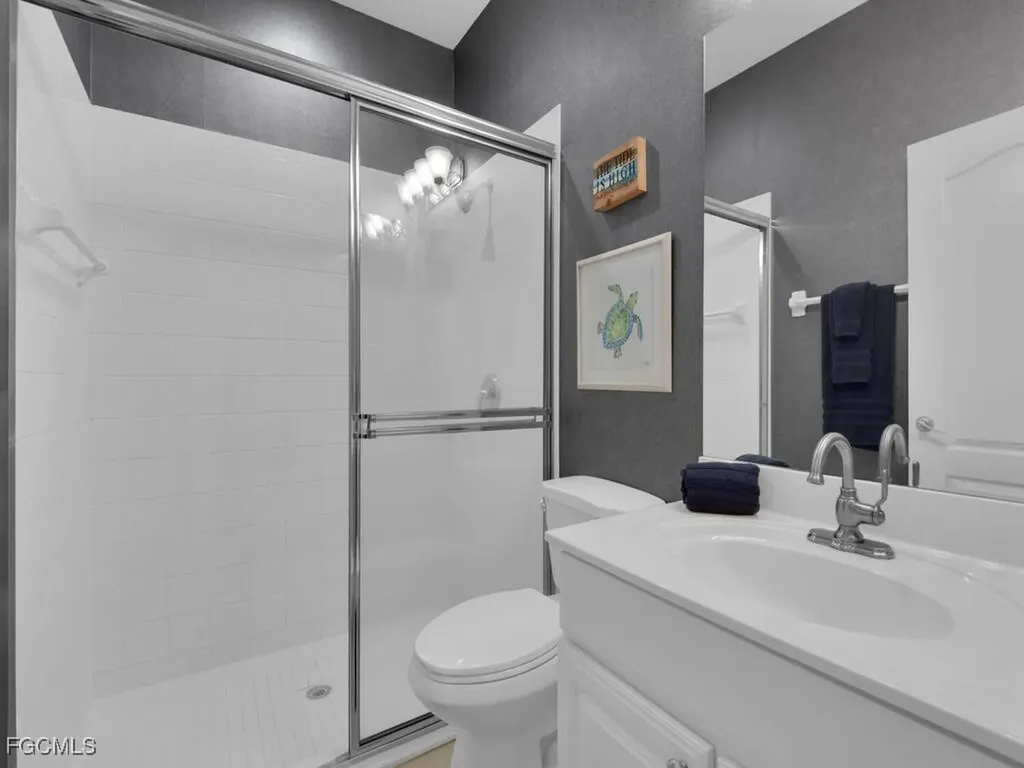 8951 Abbotsford Terrace Fort Myers FL 33912