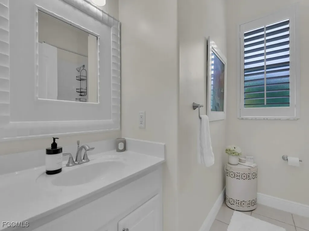 8951 Abbotsford Terrace Fort Myers FL 33912