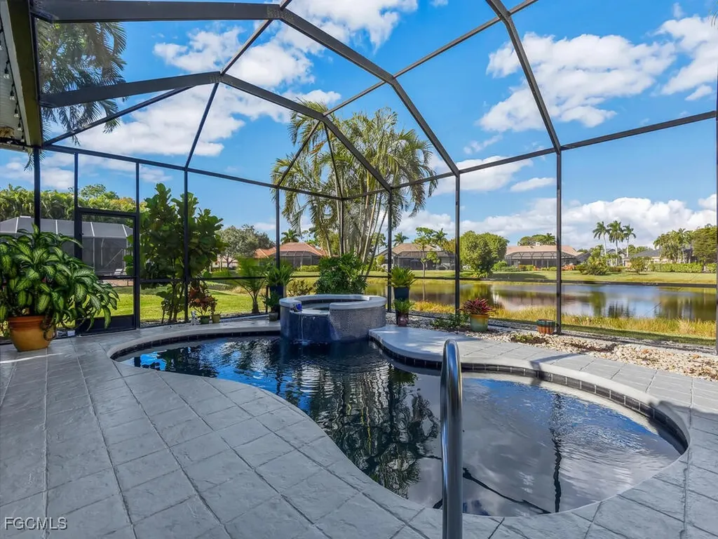 8951 Abbotsford Terrace Fort Myers FL 33912