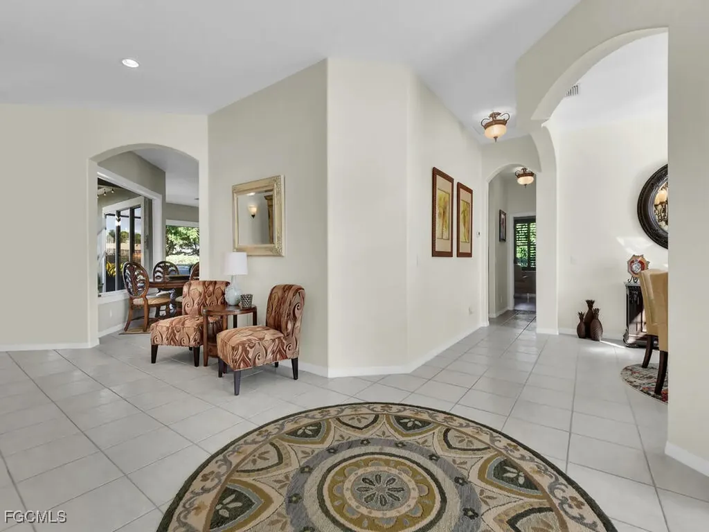 8951 Abbotsford Terrace Fort Myers FL 33912