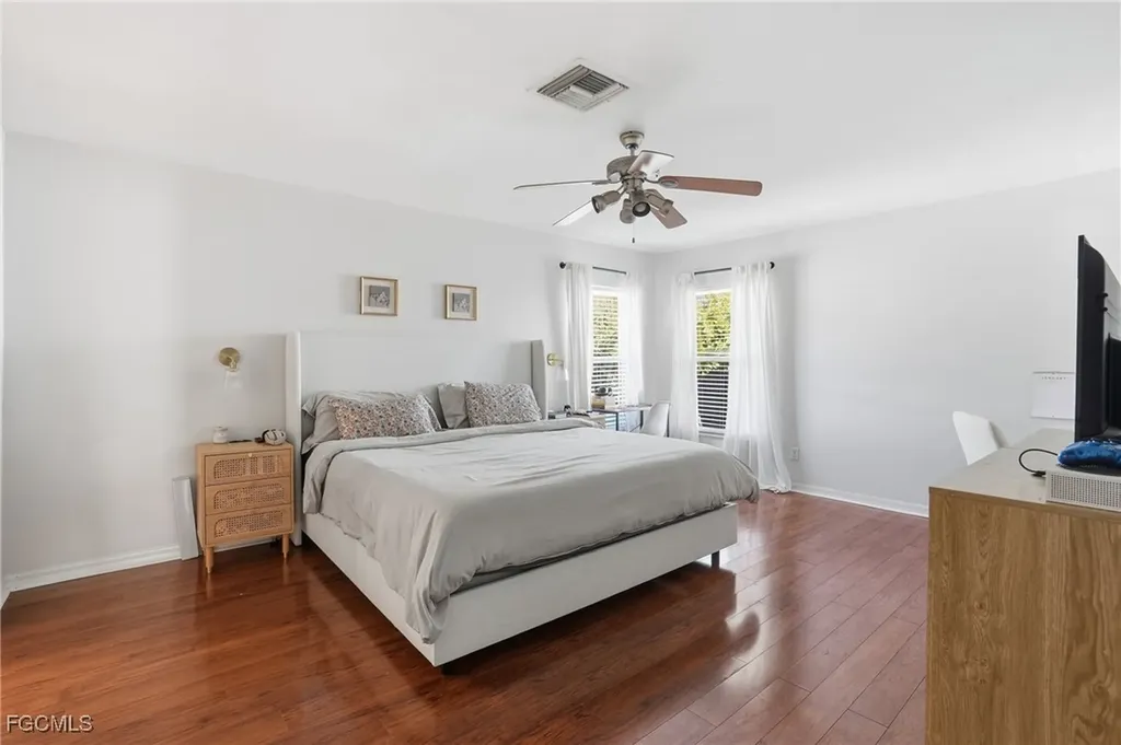 2309 NW 10th Avenue Cape Coral FL 33993