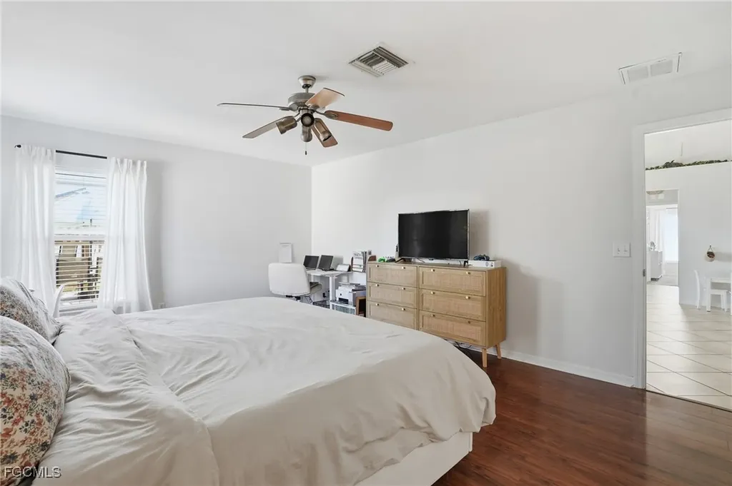 2309 NW 10th Avenue Cape Coral FL 33993