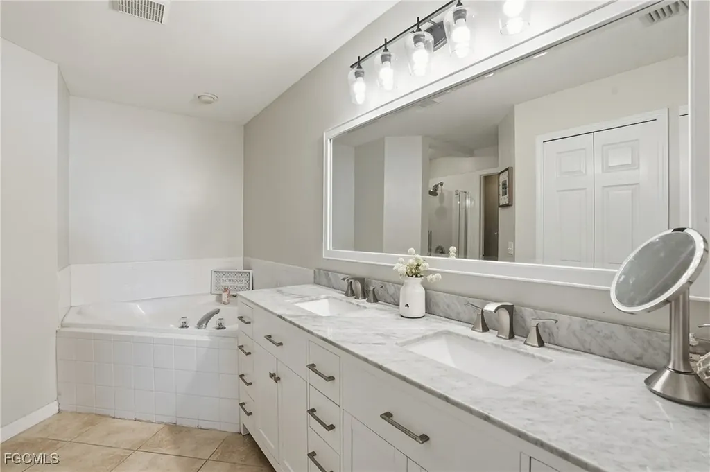 2309 NW 10th Avenue Cape Coral FL 33993